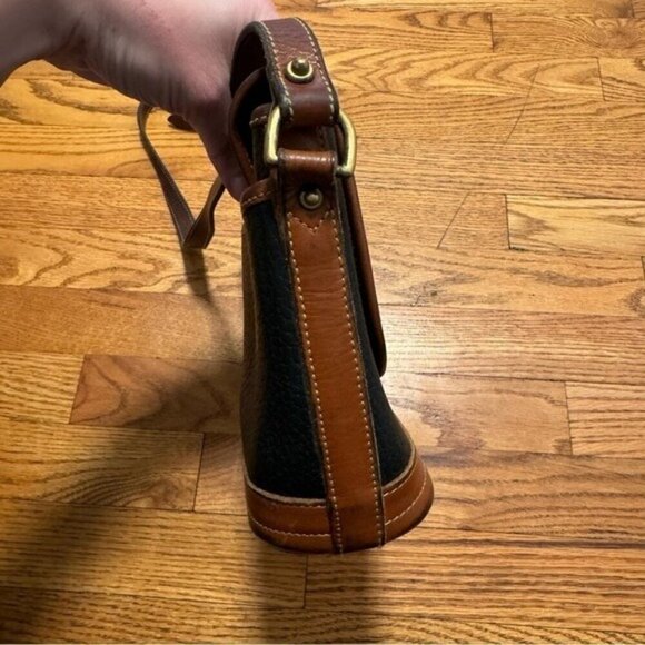 Vintage Dooney & Bourke Crossbody Bag - Picture 10 of 16